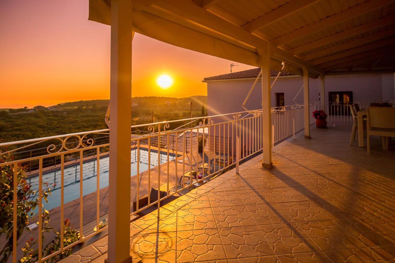 The View Villa Maries  エクステリア 写真